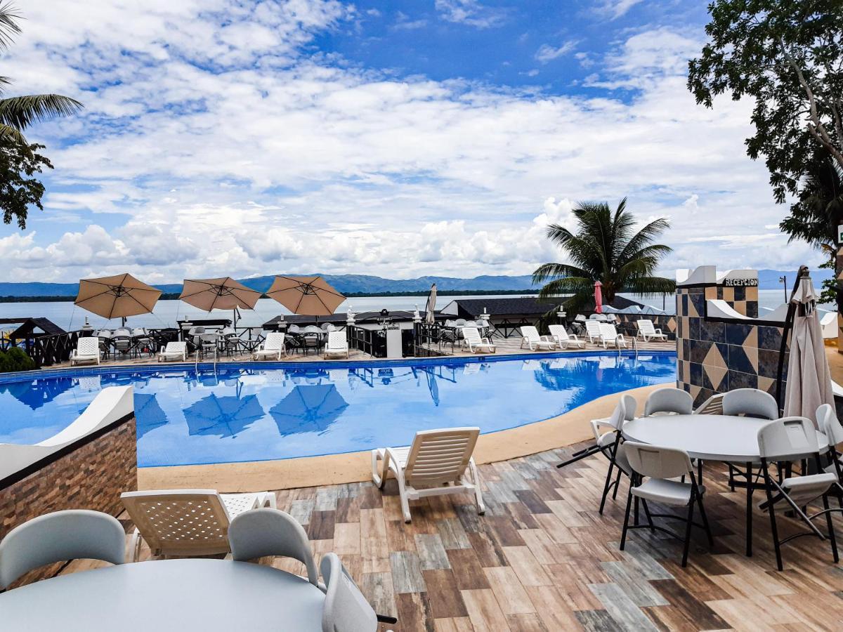 Hotel Mi Paraiso Rio Dulce Castillo de San Felipe Екстер'єр фото