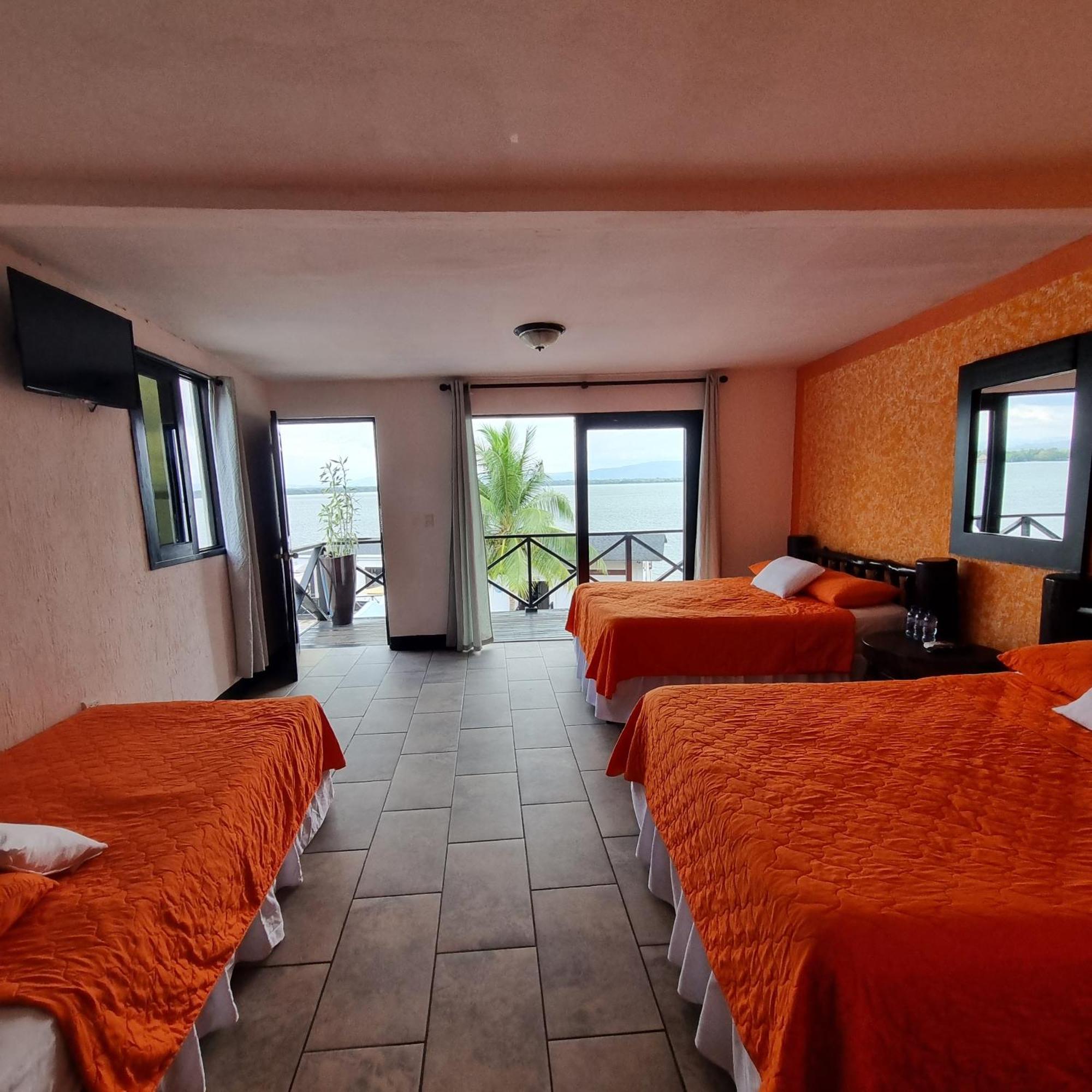 Hotel Mi Paraiso Rio Dulce Castillo de San Felipe Екстер'єр фото